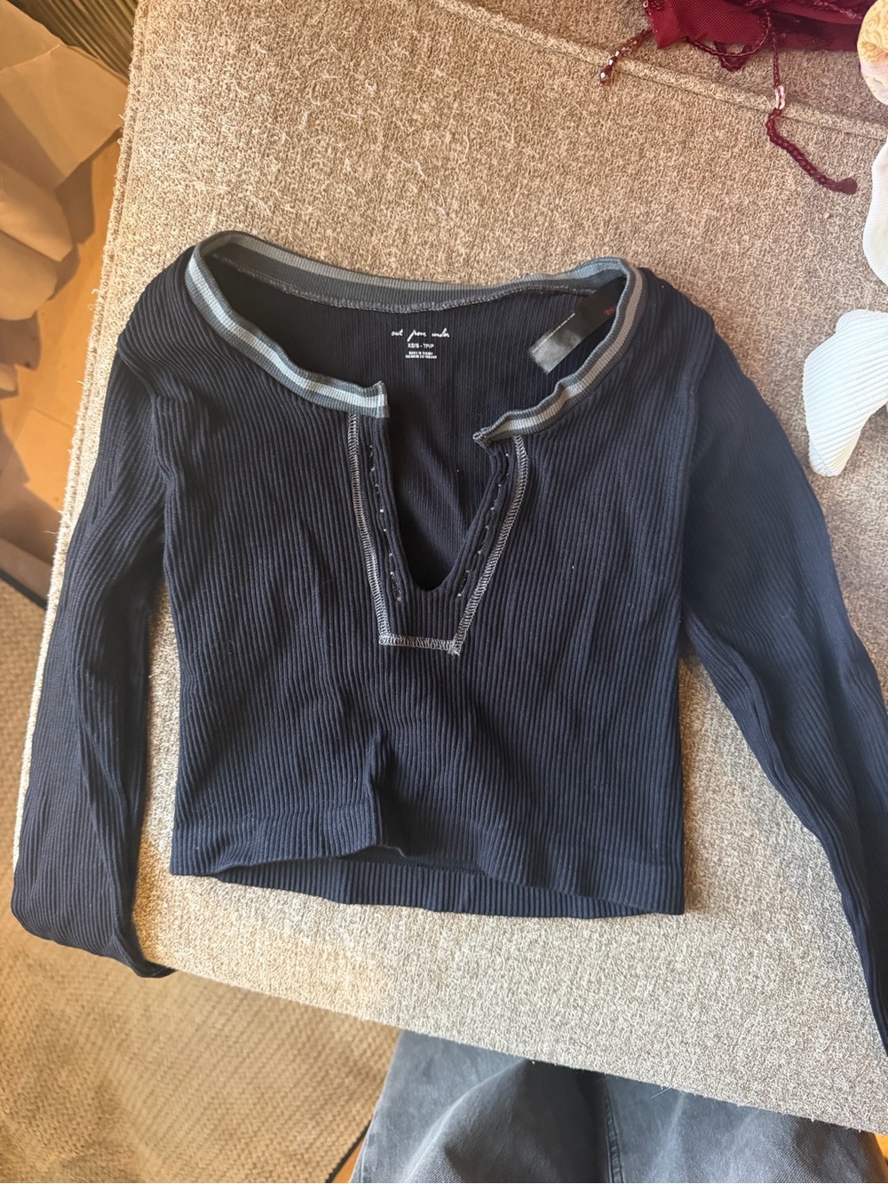 ribbed long sleeve top urban outfitters size xs/s